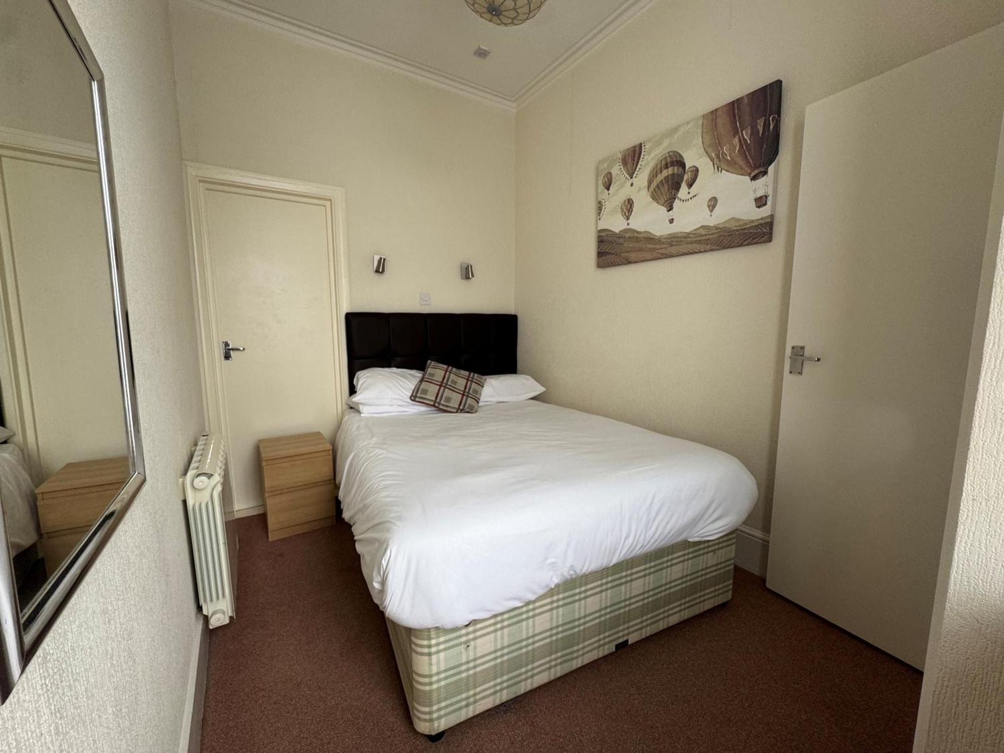 Devonshire House Holiday Flats Tournoi d'Tournoi d'Eastbourne Extérieur photo